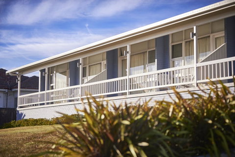 Harbour View Apartments - South Australia Travel 9
