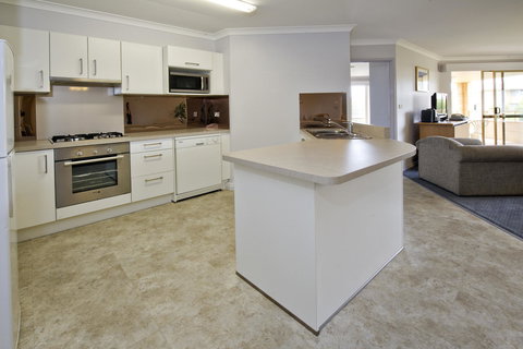 Abbey Beach Resort - South Australia Travel 21