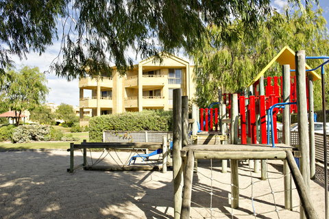Abbey Beach Resort - South Australia Travel 40