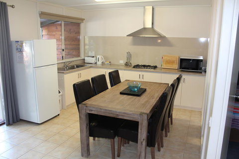 Margaret River Tourist Park - South Australia Travel 34