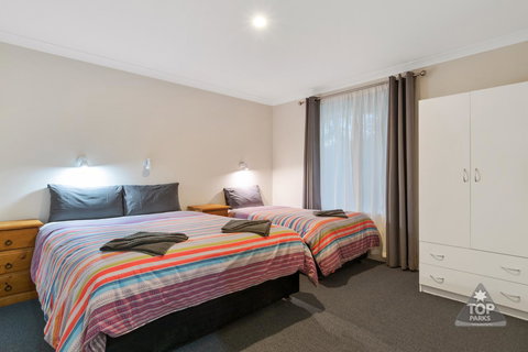 Margaret River Tourist Park - South Australia Travel 1