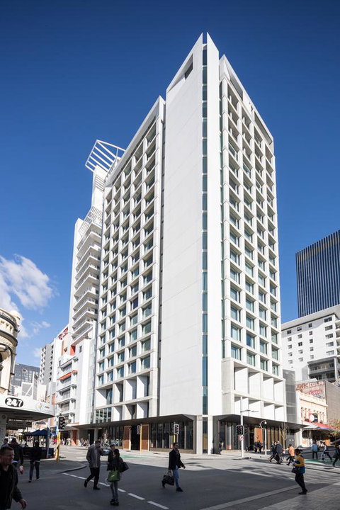 QT Perth - South Australia Travel 7