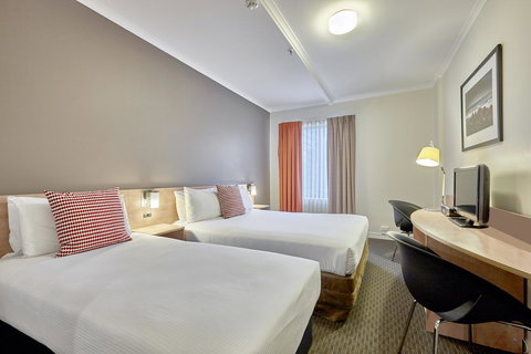 Ibis Perth - South Australia Travel 7