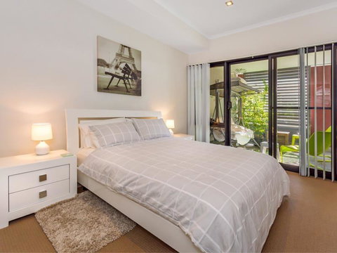 Home Apartment - Perth City Centre - Free WiFi - South Australia Travel 5