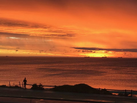 Cottesloe Beachfront Ocean View Apartment - South Australia Travel 14