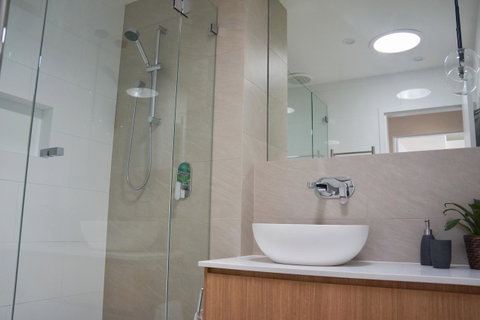 Cottesloe Beachfront Ocean View Apartment - South Australia Travel 15