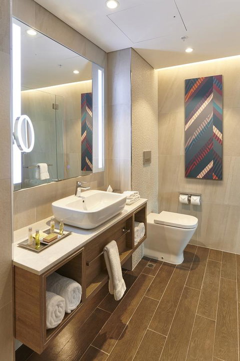 Doubletree By Hilton Perth Northbridge - South Australia Travel 13