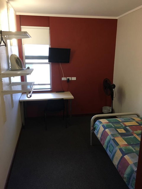 Beatty Lodge - South Australia Travel 6