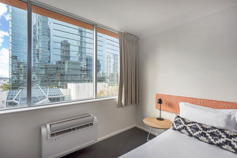 Oaks Perth Hotel - South Australia Travel 6