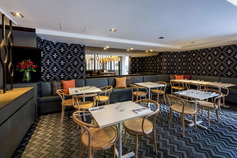 Oaks Perth Hotel - South Australia Travel 35