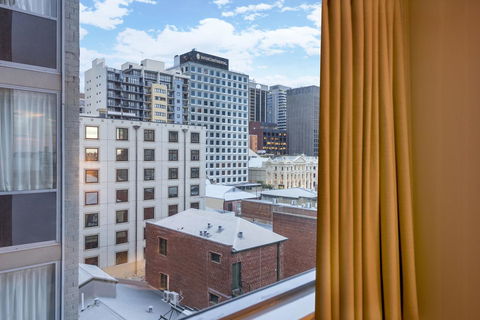 Oaks Perth Hotel - South Australia Travel 16