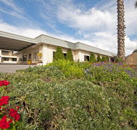 Dog Rock Motel - South Australia Travel