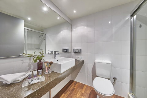Mercure Perth - South Australia Travel 17