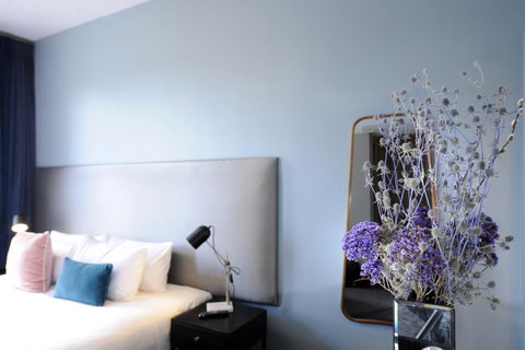The Stirling Arms Hotel - South Australia Travel 22