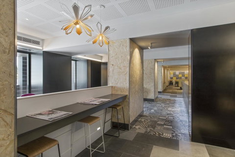 Metro Hotel Perth - South Australia Travel 13