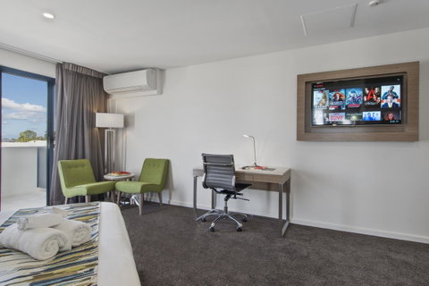 Metro Hotel Perth - South Australia Travel 8