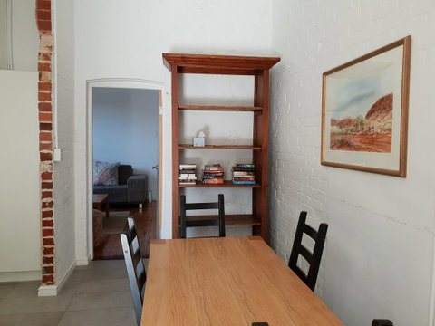 Captain\'s Heritage Cottage - Central Fremantle 2 Bedroom Historic Cottage - South Australia Travel 3