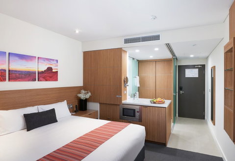 Country Comfort Perth - South Australia Travel 4
