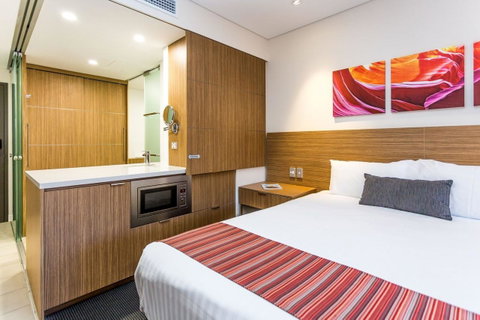 Country Comfort Perth - South Australia Travel 2