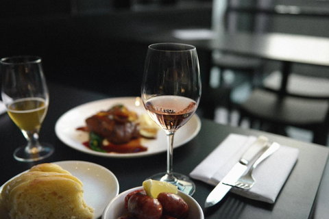 Alex Hotel - South Australia Travel 8