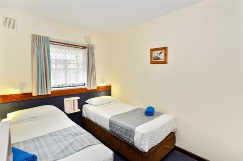 Dolphin Lodge Albany - Self Contained Apartments At Middleton Beach - South Australia Travel 7