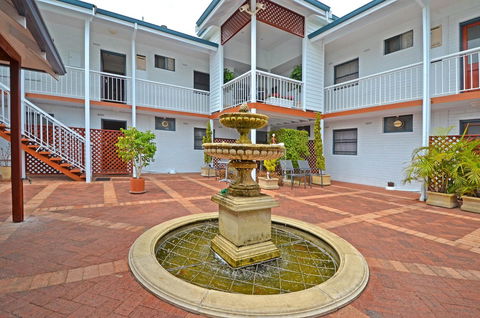 Dolphin Lodge Albany - Self Contained Apartments At Middleton Beach - South Australia Travel 17