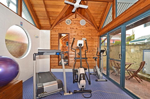 Dolphin Lodge Albany - Self Contained Apartments At Middleton Beach - South Australia Travel 19