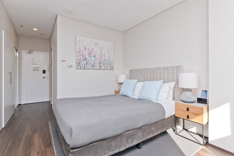 Central City Exclusive Apartments - South Australia Travel 28