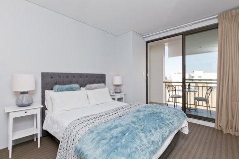 Central City Exclusive Apartments - South Australia Travel 19