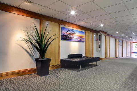 Northpoint Apartments - South Australia Travel 17