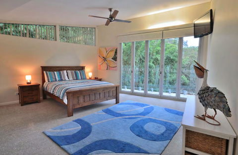 Crescent Head Spa Villa - South Australia Travel 2