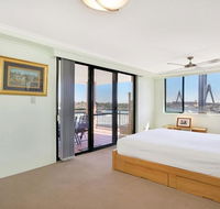 Darling Harbor Apartment - South Australia Travel