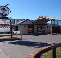 Ben Chifley Motor Inn - South Australia Travel
