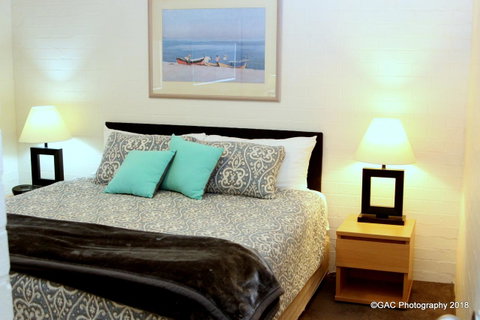 Mollymook Cove Apartments - South Australia Travel 31