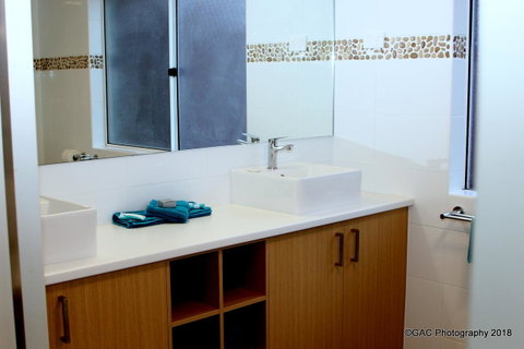 Mollymook Cove Apartments - South Australia Travel 28