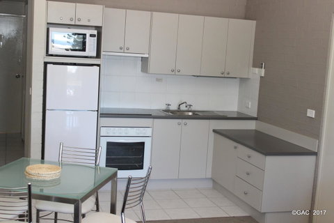 Mollymook Cove Apartments - South Australia Travel 23