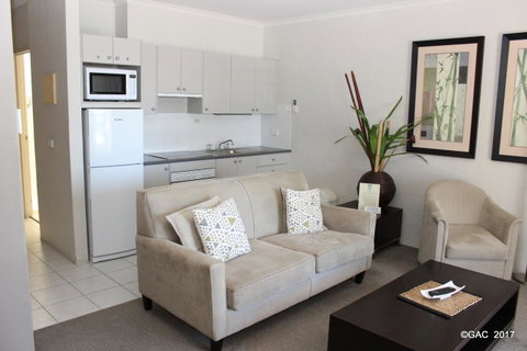 Mollymook Cove Apartments - South Australia Travel 30