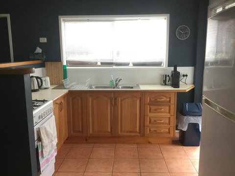 Jetz Bungalow - South Australia Travel 7