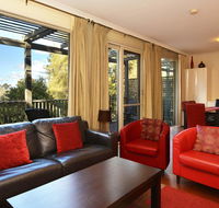 Villa Cypress located within Cypress Lakes - South Australia Travel