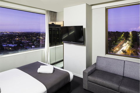 Metro Hotel Miranda - South Australia Travel 4