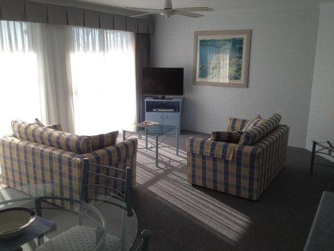 Breakers Apartments - South Australia Travel 6