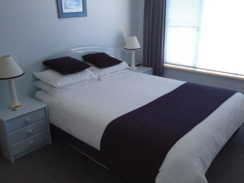 Breakers Apartments - South Australia Travel 4