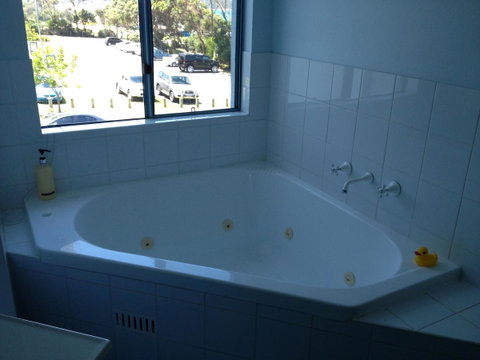Breakers Apartments - South Australia Travel 2