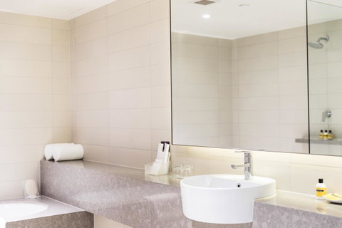 Hyatt Regency Sydney - South Australia Travel 3