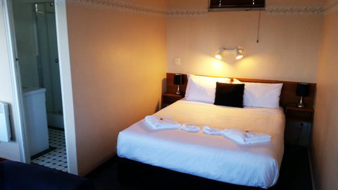 Echo Point Discovery Motel - South Australia Travel 0