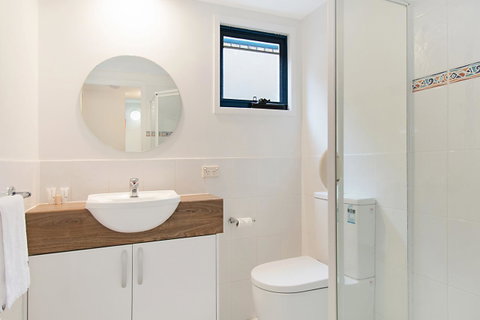 Gosamara Apartments - South Australia Travel 17