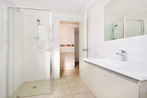 Gosamara Apartments - South Australia Travel 34