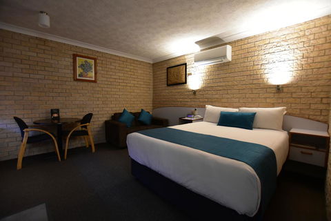 Best Western Kennedy Drive Airport Motel - South Australia Travel 12