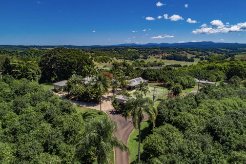 Byron Hinterland Villas - South Australia Travel 12
