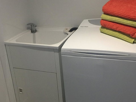 Refuge Cove On Pittwater - South Australia Travel 10